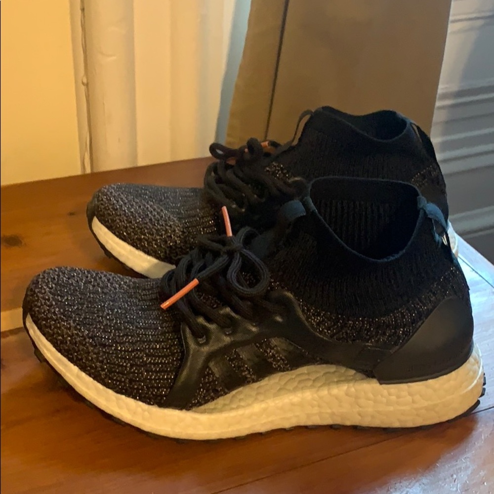 Almost New! Adidas UltraBOOST AllTerrain CoreBlack